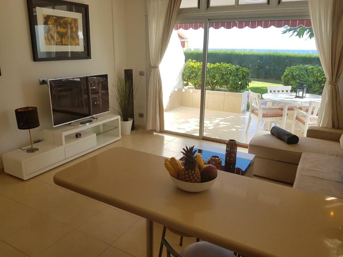 First Line Seaside Apartment San Agustin  Exterior photo